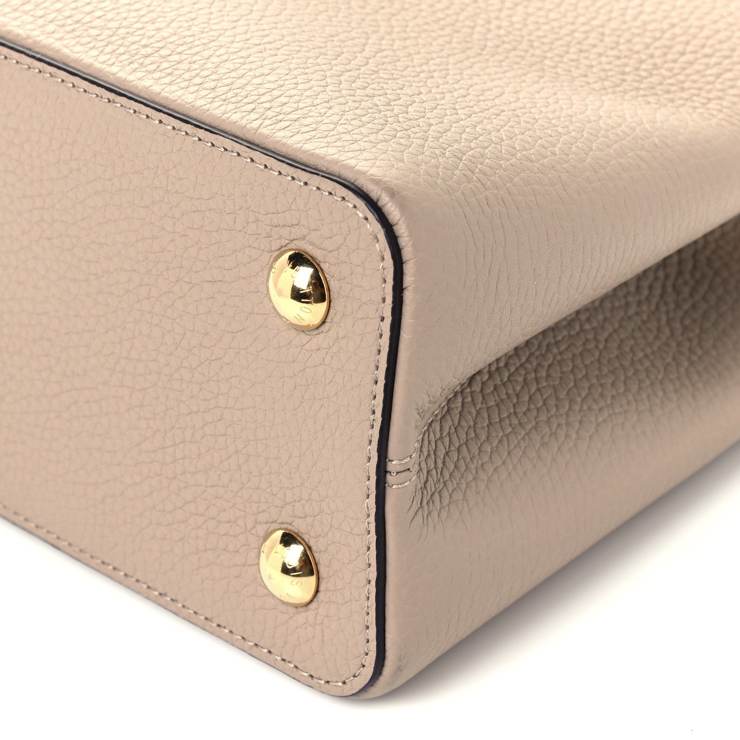 Louis Vuitton Taurillon Capucines MM Galet 17 of 17
