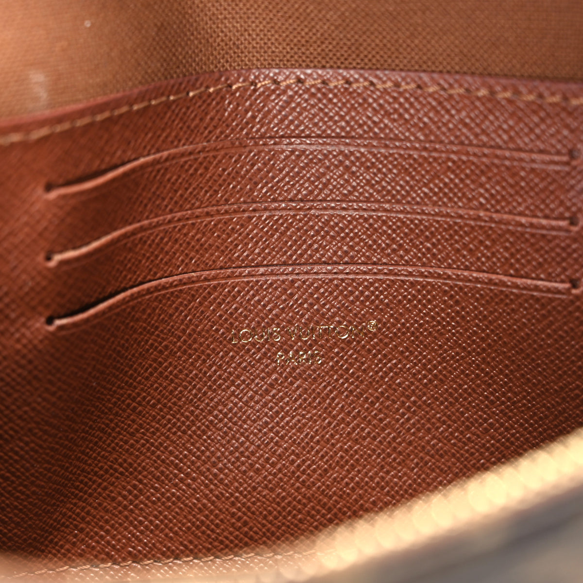 Monogram Ivy Wallet On Chain