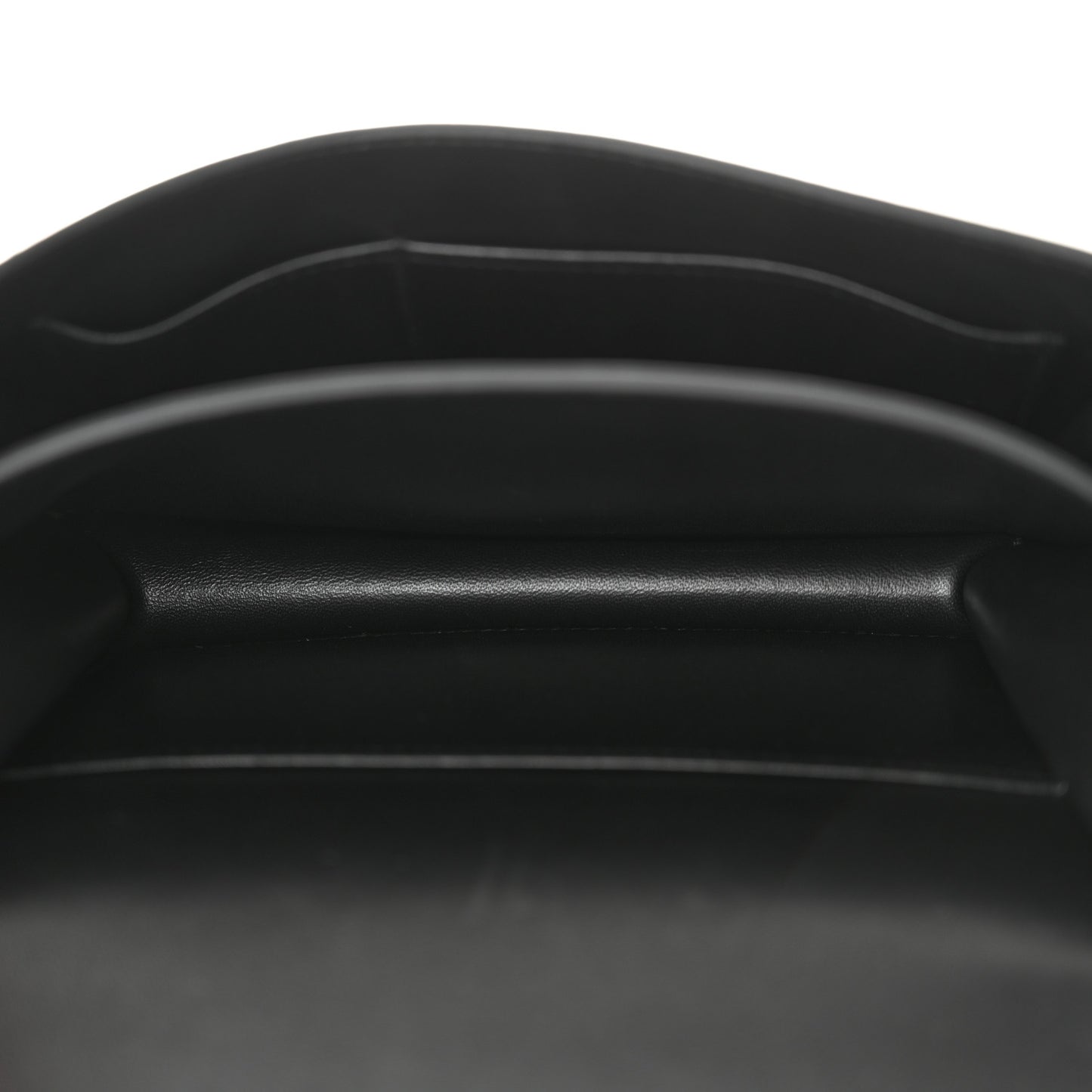 Epsom Constance 18 Black