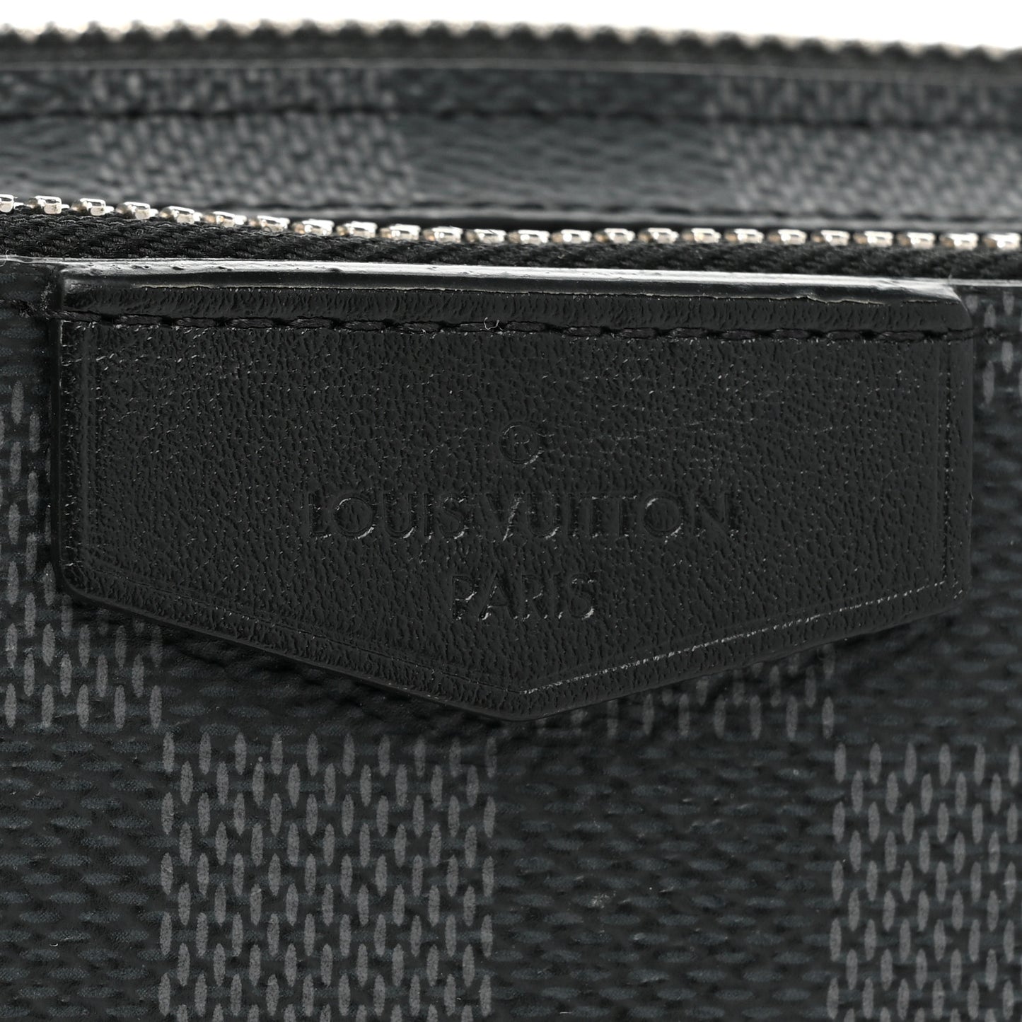 Damier Graphite Alpha Wearable Wallet