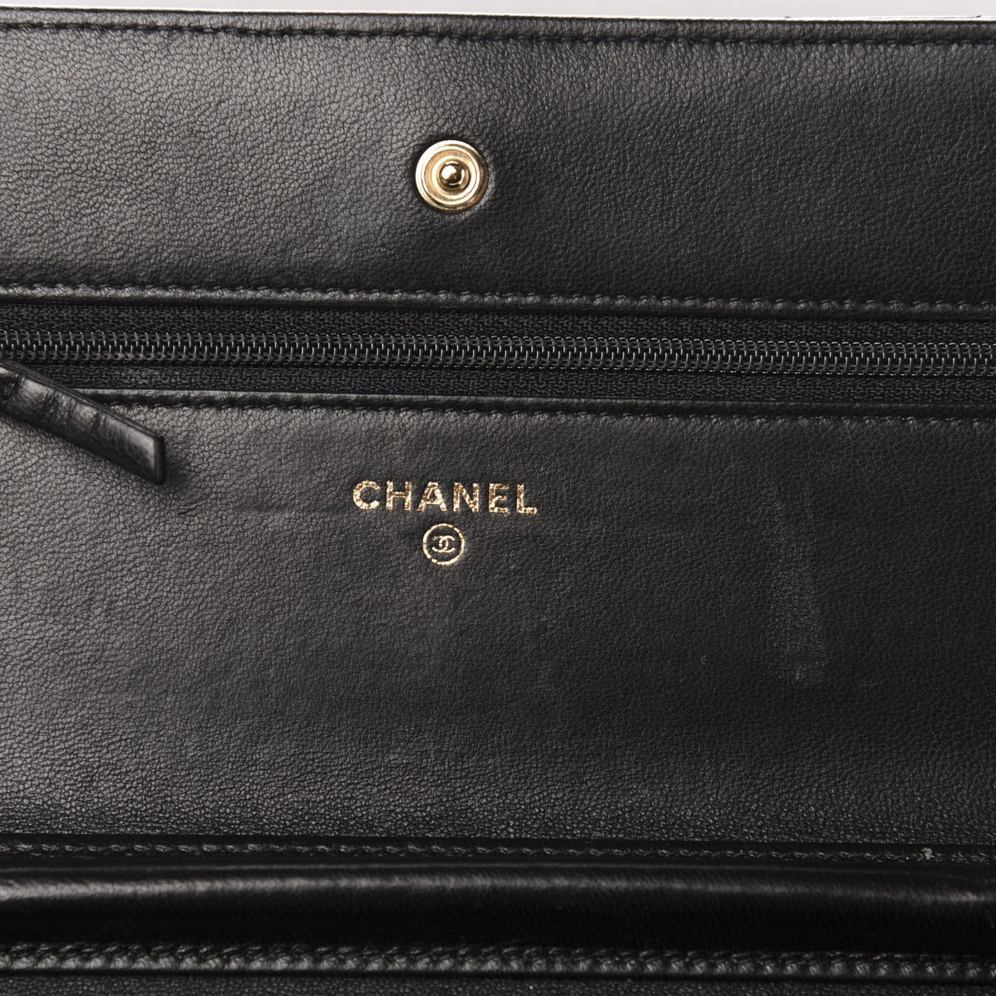 Lambskin Chevron Quilted Wallet On Chain WOC Black