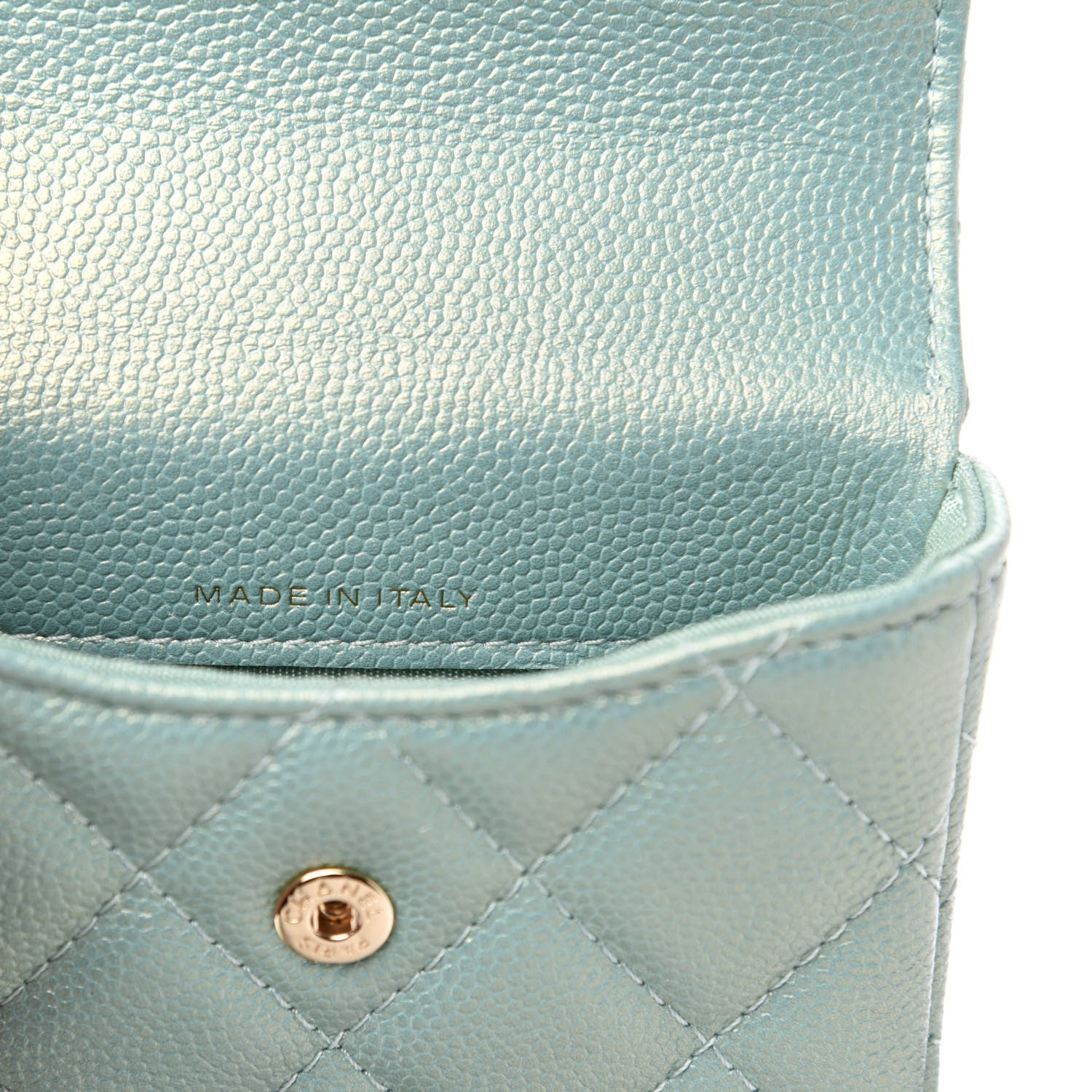 Chanel Iridescent Caviar Quilted Pearl On Top Coin Purse With Chain Light Green 2 of 12