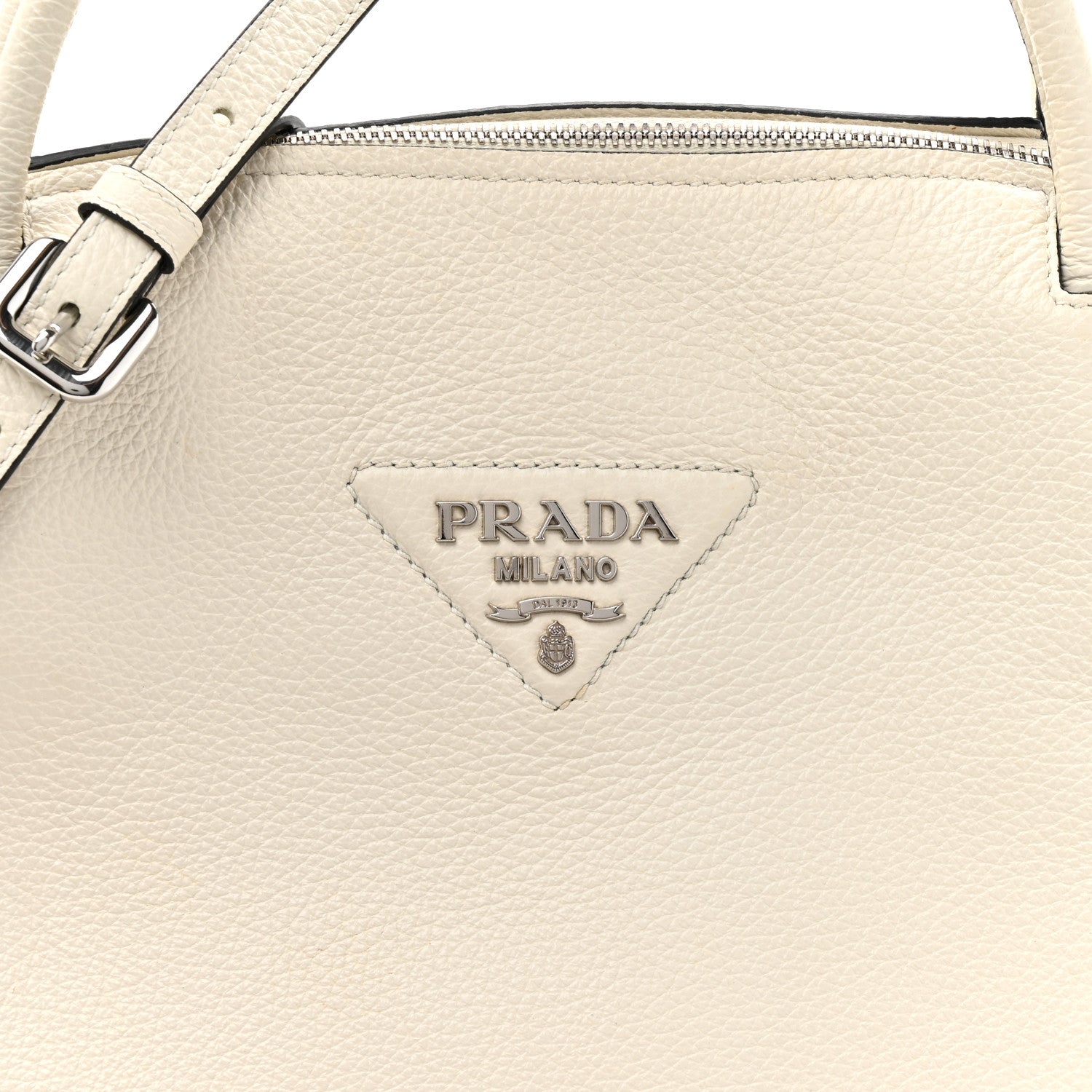 Prada Vitello Daino Soft Medium Zippered Top Handle Bag White Prada Vitello Daino Soft Medium Zippered Top Handle Bag White