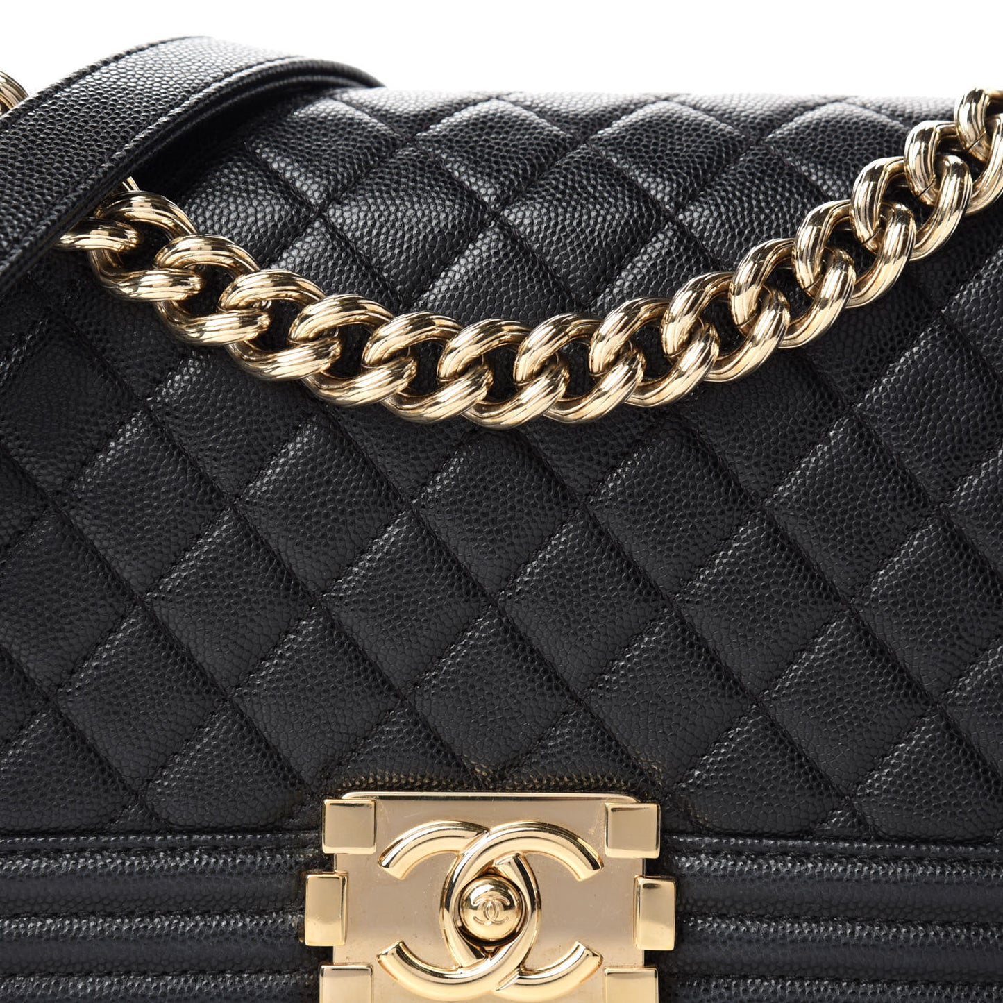 Caviar Quilted Medium Boy Flap Black