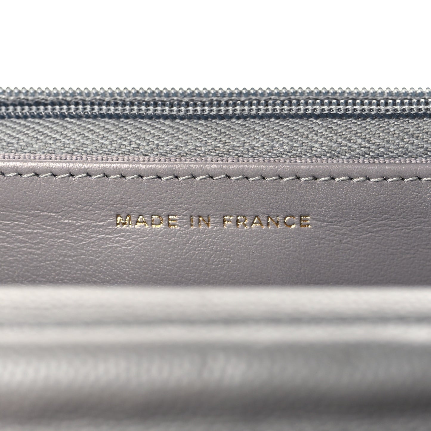 Caviar Quilted Wallet On Chain WOC Grey