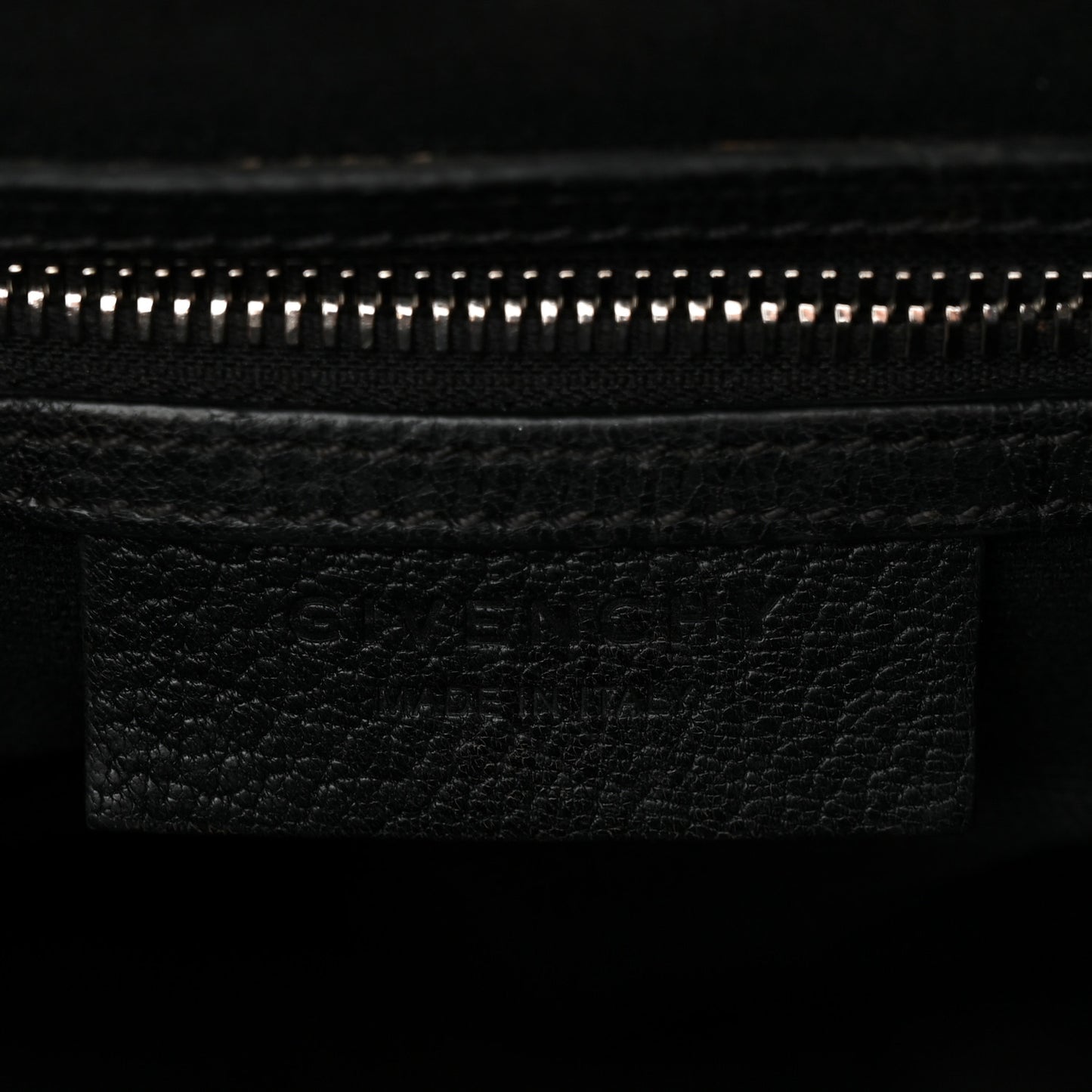 Sugar Goatskin Small Antigona Black