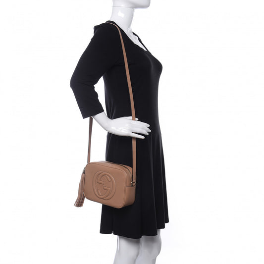 Pebbled Calfskin Small Soho Disco Bag Camelia