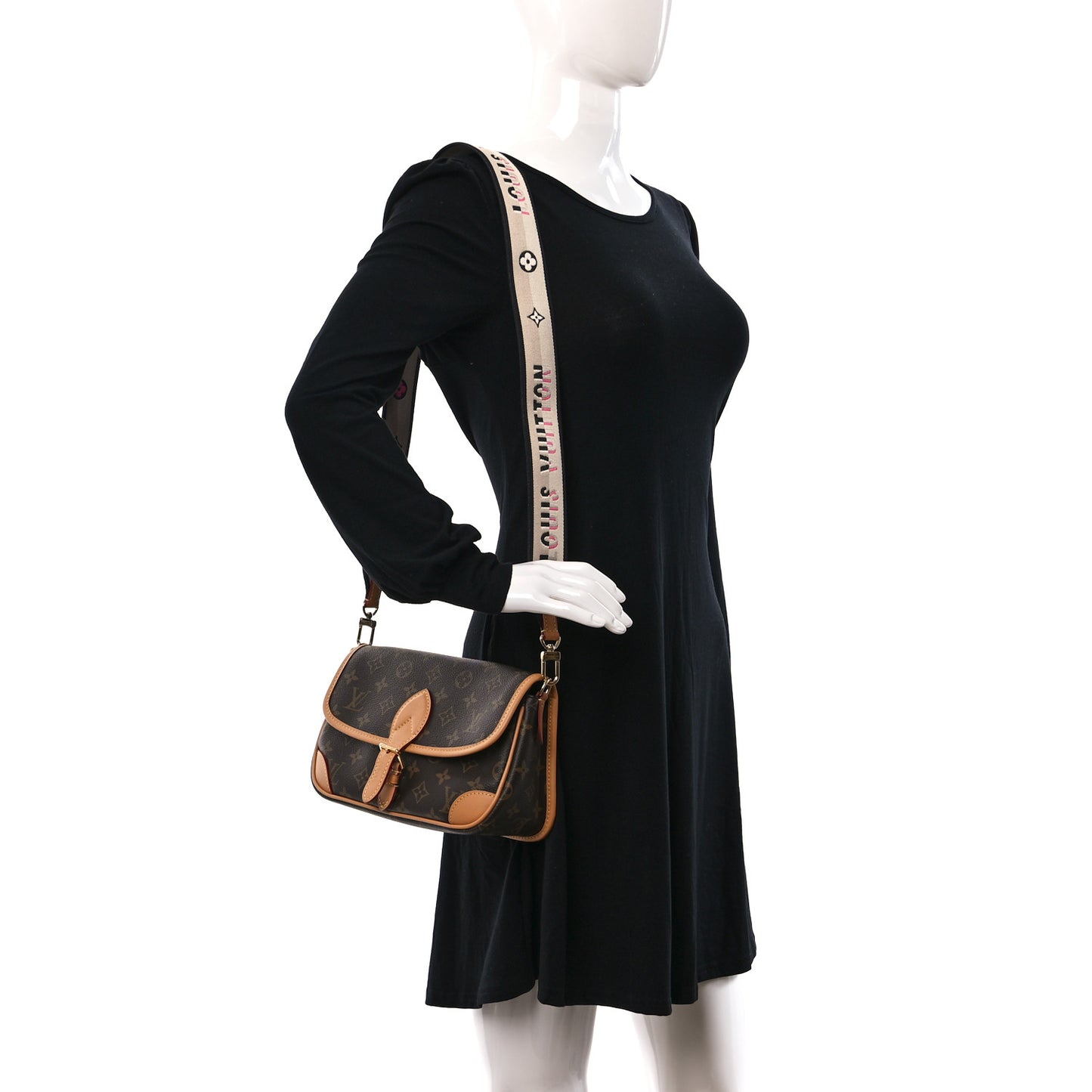 Monogram Diane Black