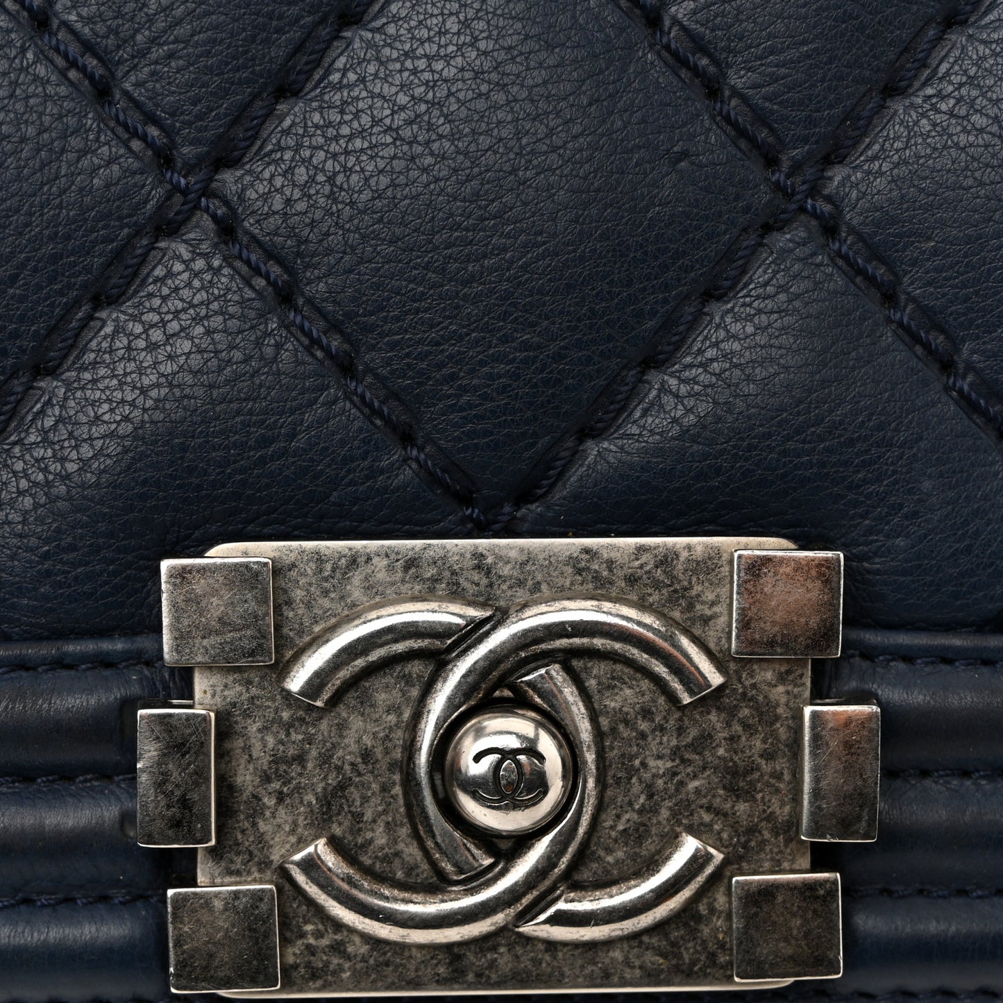 Calfskin Double Stitch Medium Boy Flap Marine