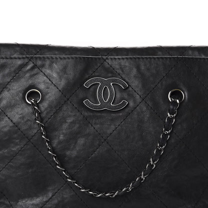 Chanel Washed Calfskin Diamond Stitch Large Hamptons Shopping Tote Black 13 of 14