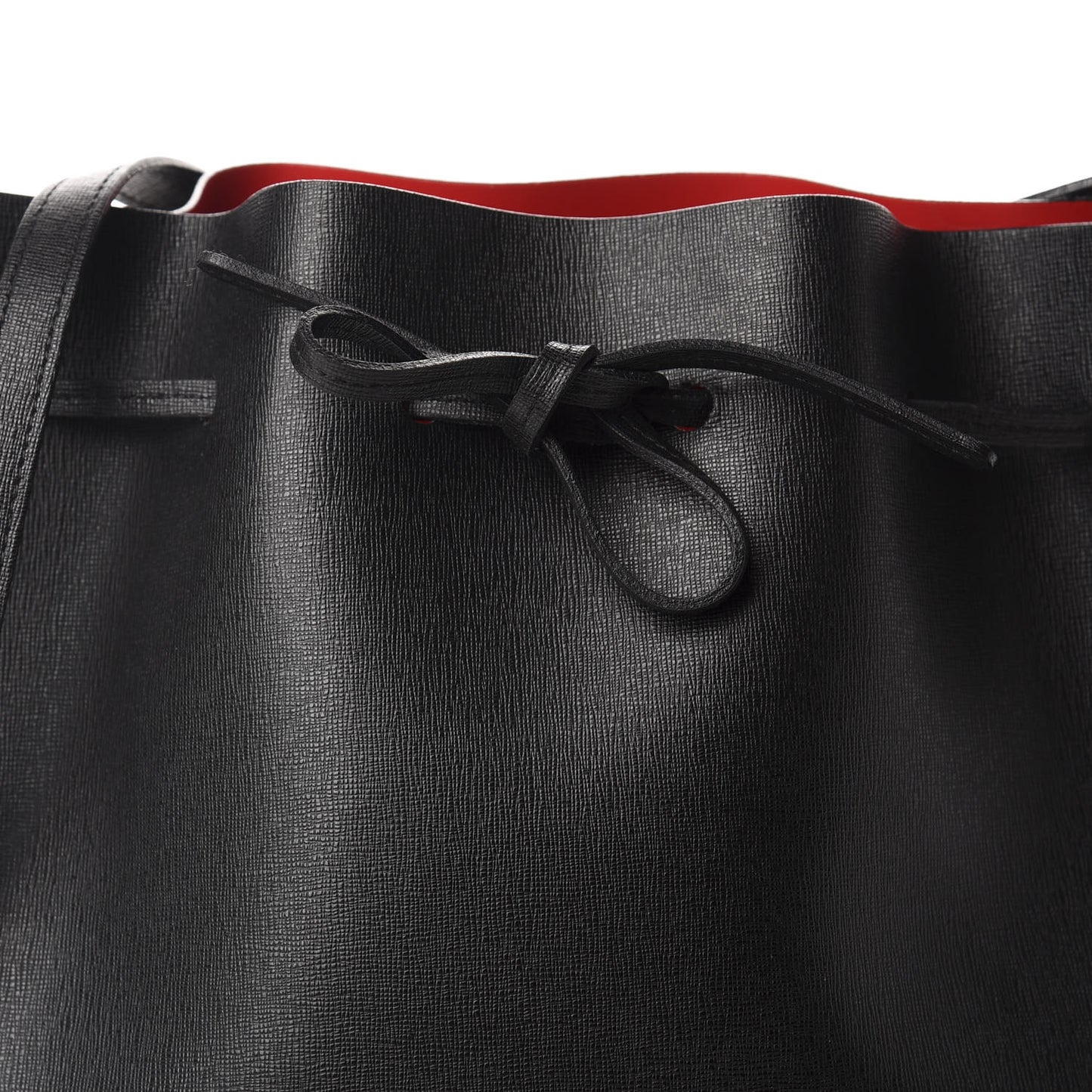 Saffiano Bucket Bag Black Flamma