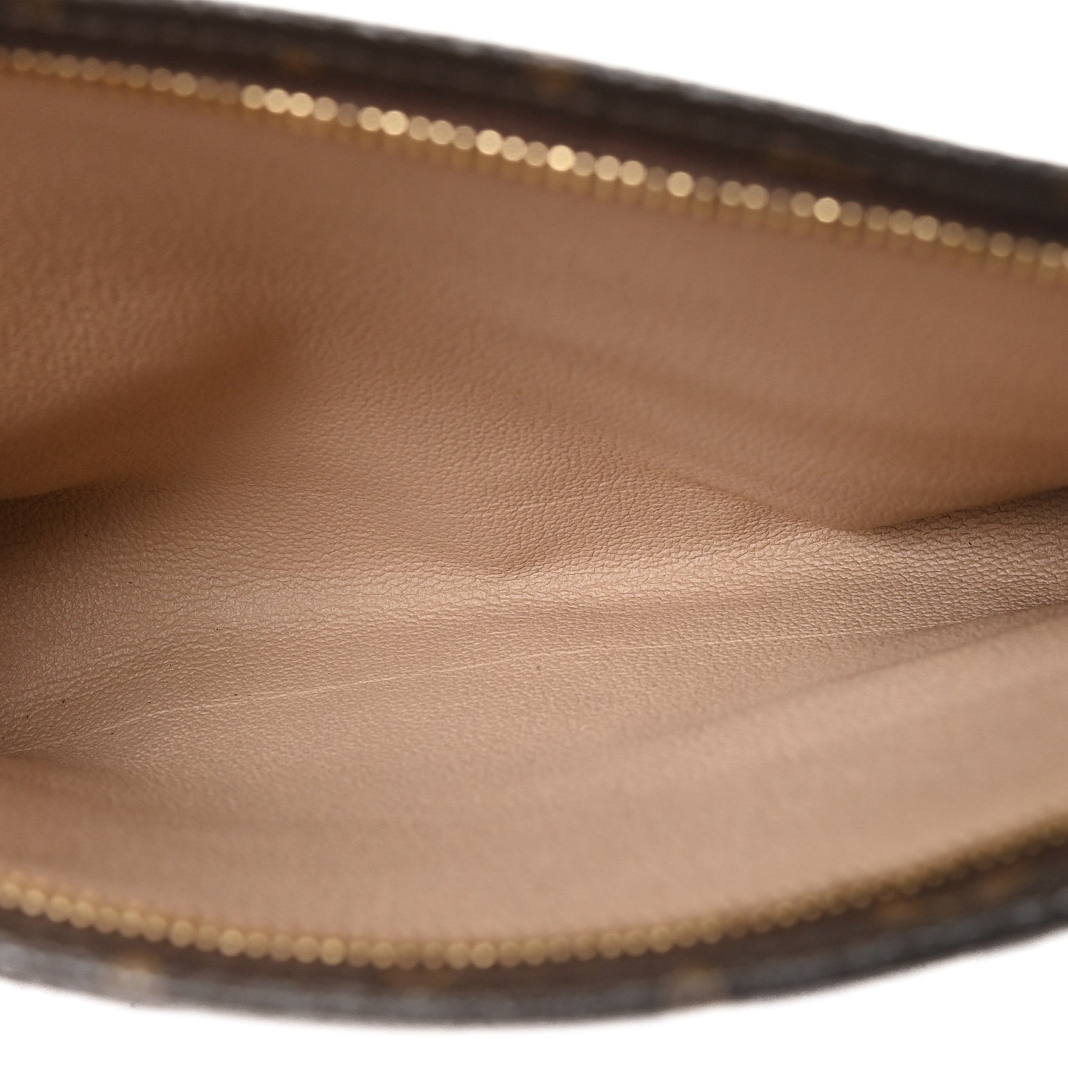 Louis Vuitton Monogram Toiletry Pouch 26 5 of 6
