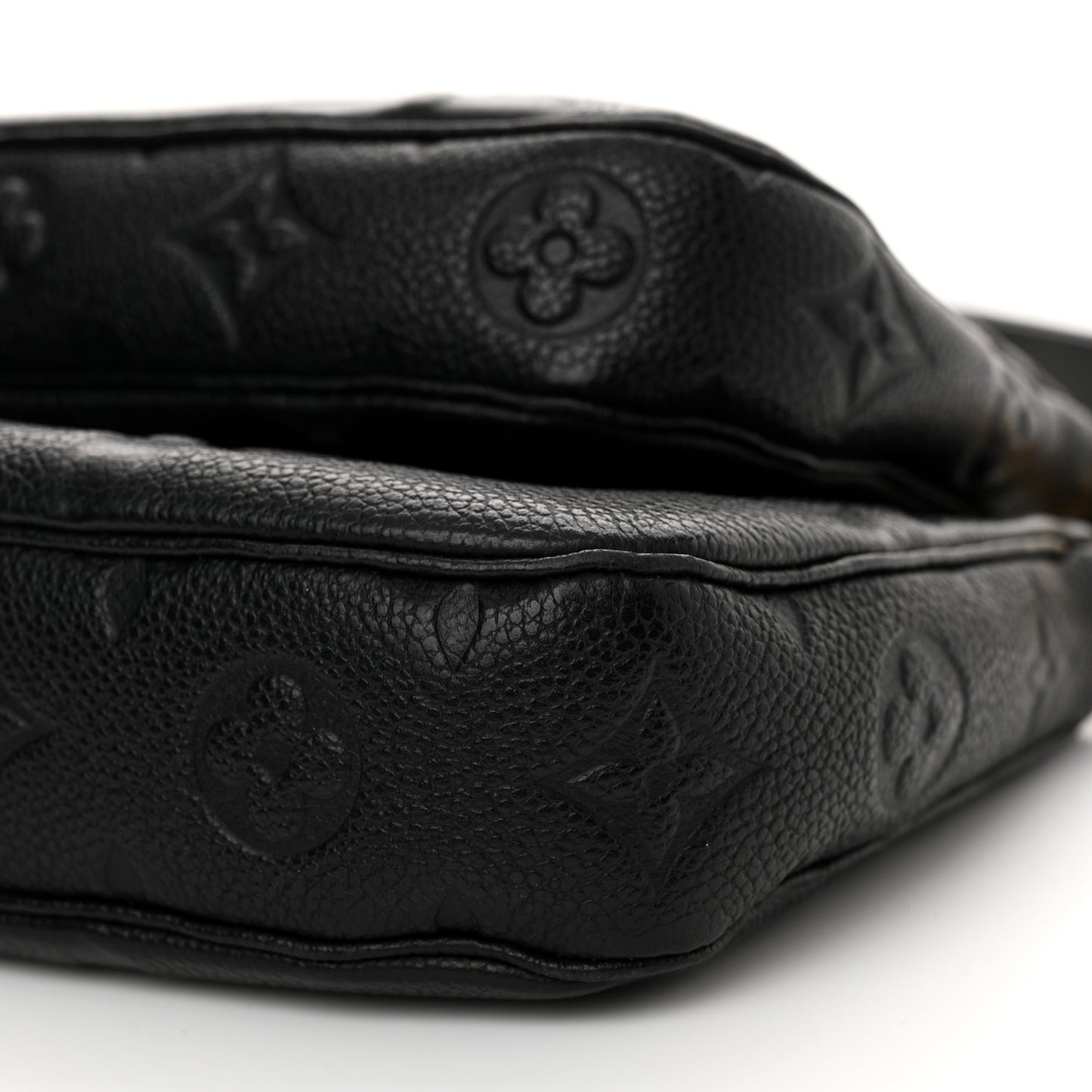 Empreinte Monogram Giant Multi Pochette Accessories Black