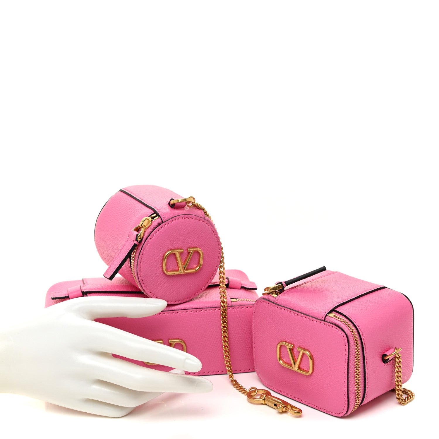 Valentino Garavani Grained Calfskin VLogo Signature Wash Bag Feminine Pink 2 of 10