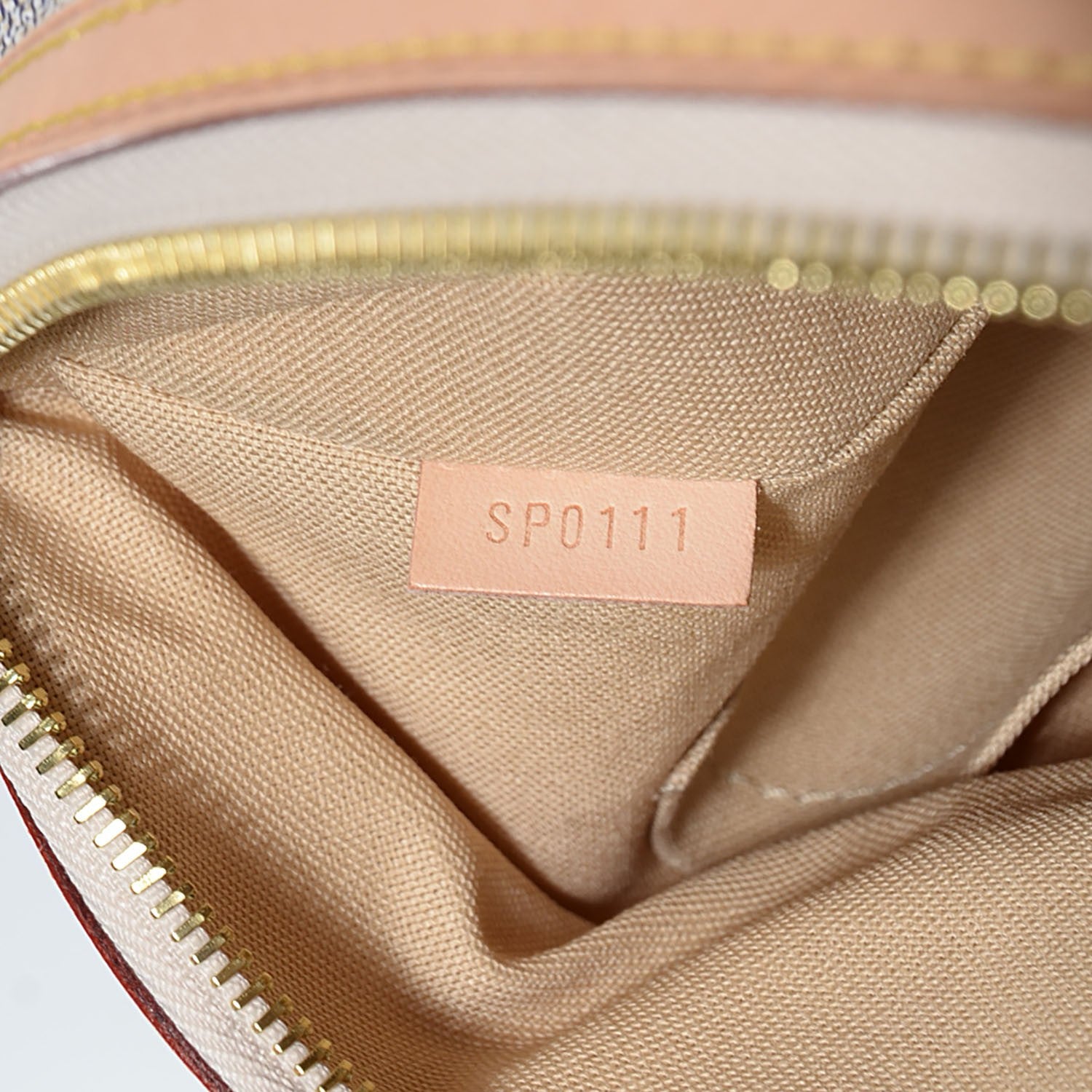 Louis Vuitton Damier Azur Siracusa MM 8 of 8