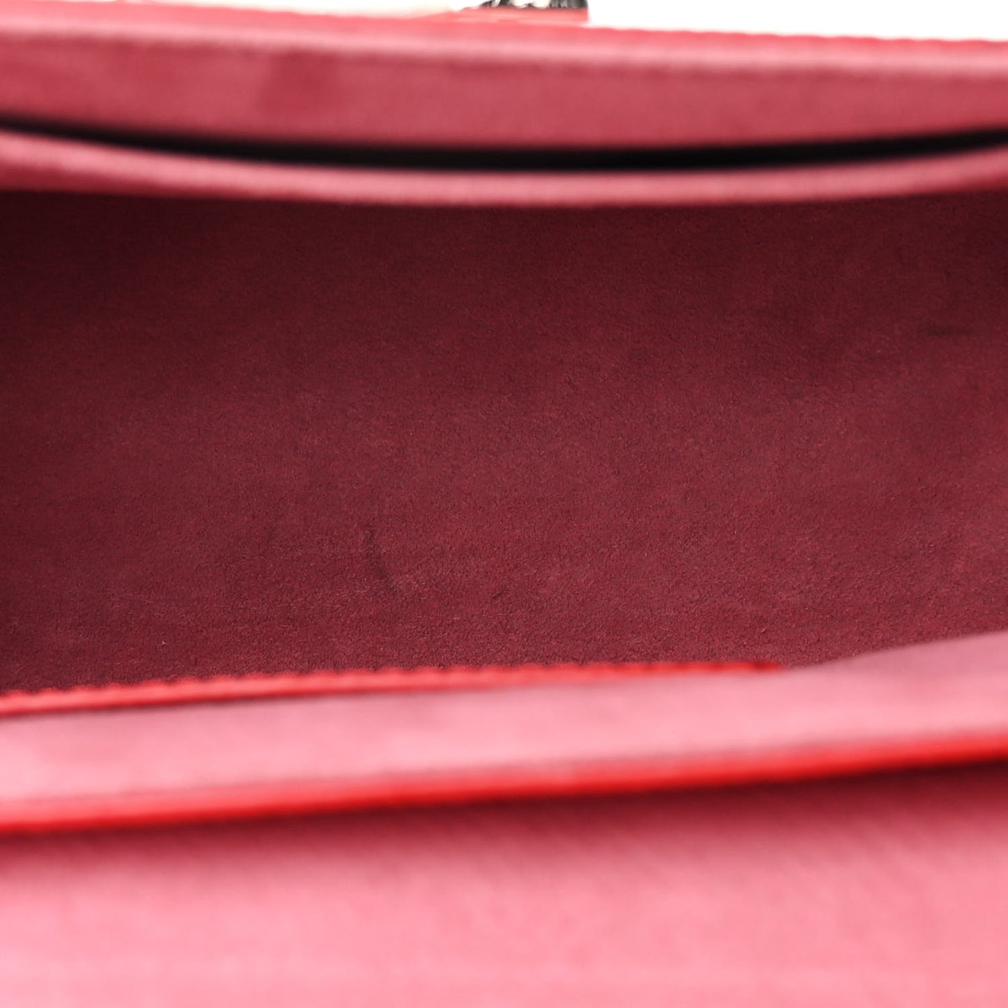 Epi Twist Shoulder Bag MM Coquelicot