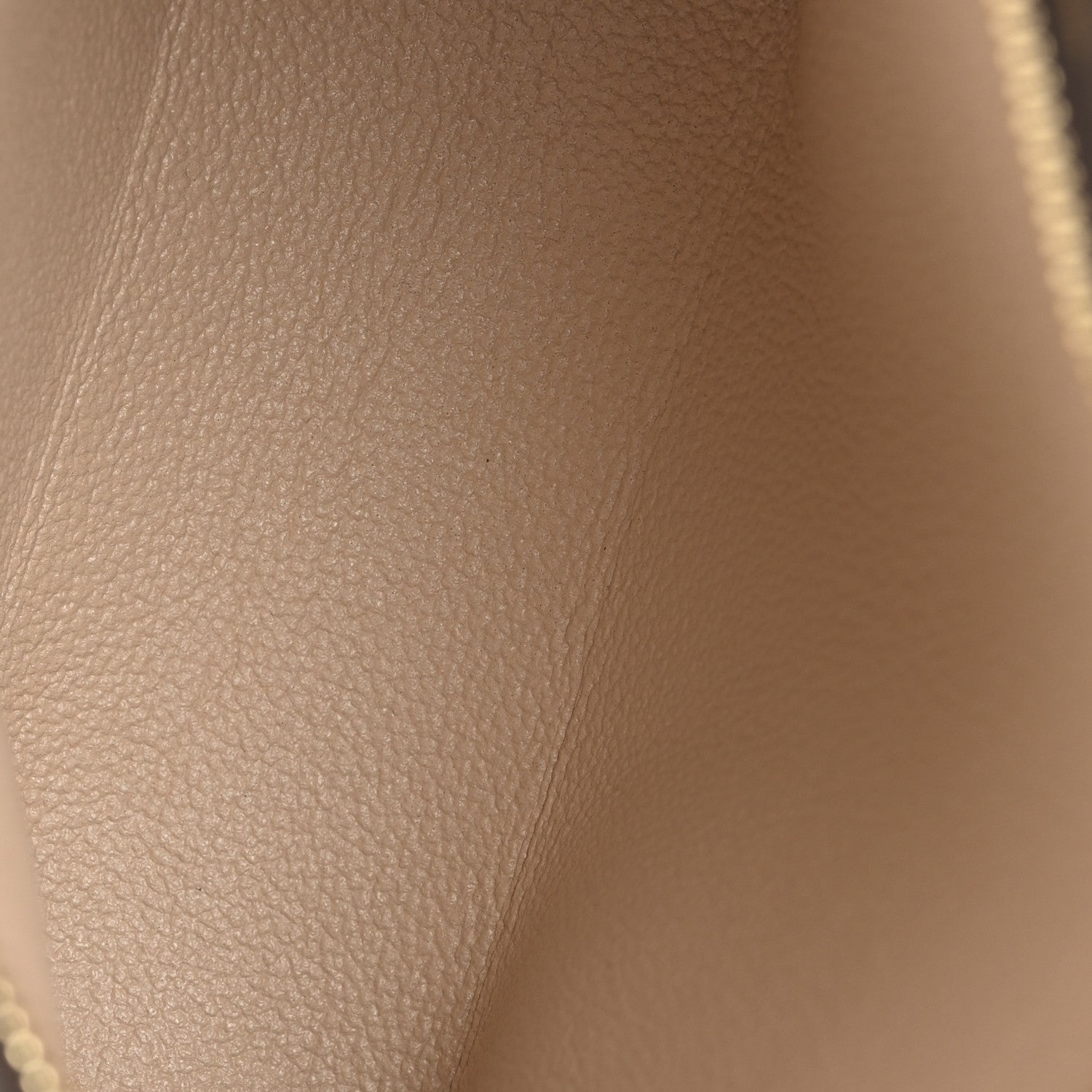 Louis Vuitton Monogram Toiletry Pouch 19 5 of 7