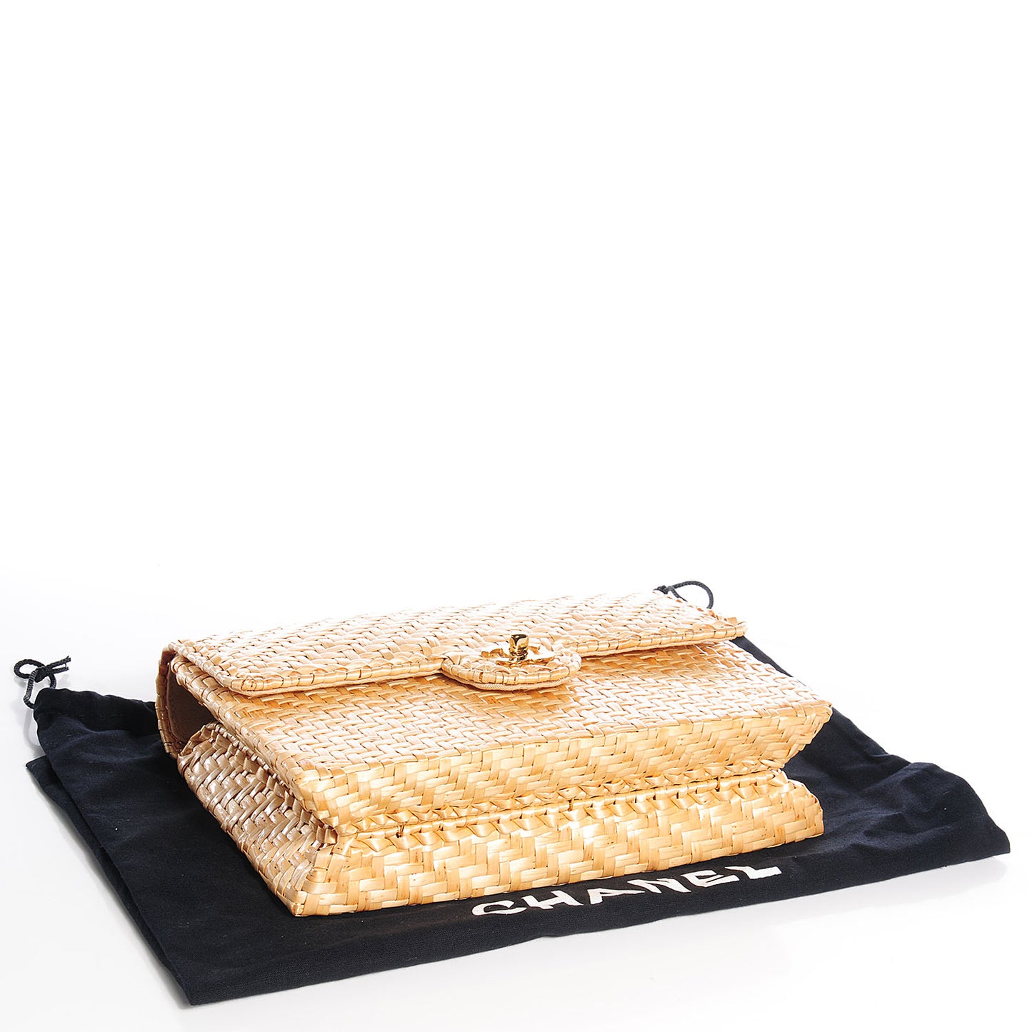 Woven Straw Medium Single Flap