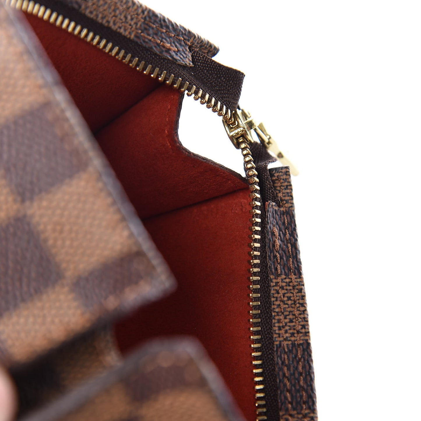 Damier Ebene Marais Bucket Pouch