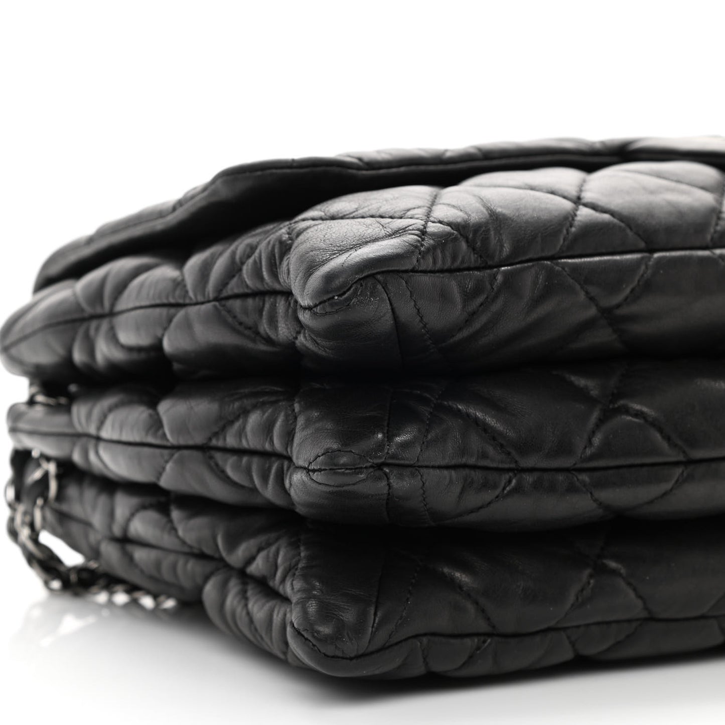 Lambskin Quilted Maxi Chanel 3 Flap Black