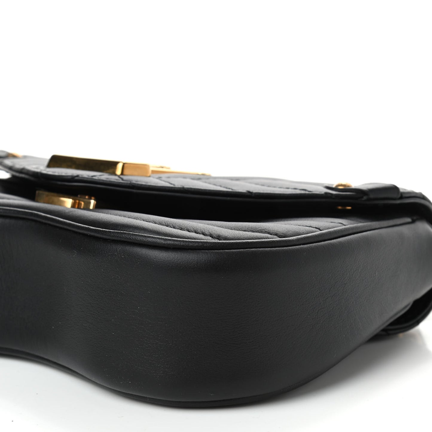 Calfskin New Wave Chain PM Black