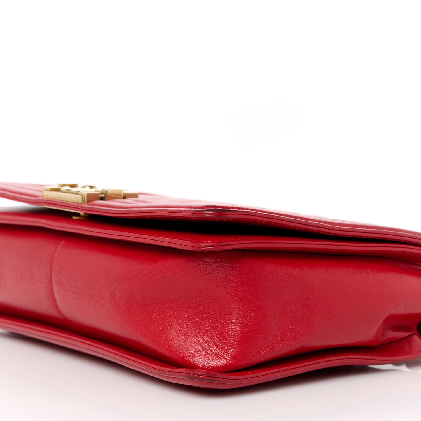 Lambskin Quilted New Medium Boy Flap Red