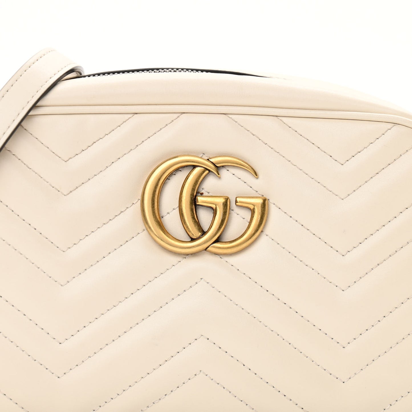 Calfskin Matelasse Small GG Marmont Chain Shoulder Bag White