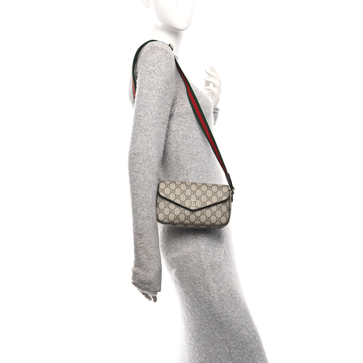 Calfskin Matelasse Small GG Marmont Chain Shoulder Bag Hibiscus Red