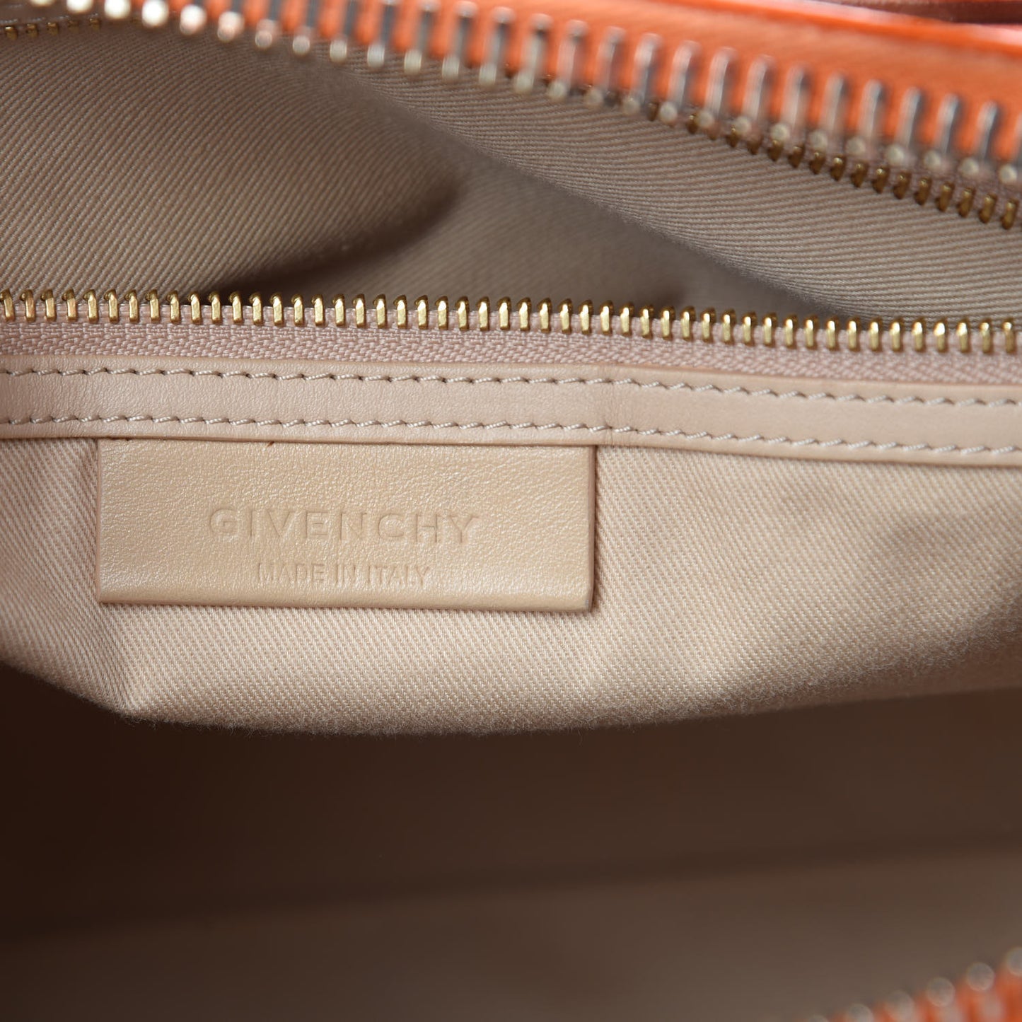 Shiny Lord Calfskin Medium Antigona Orange