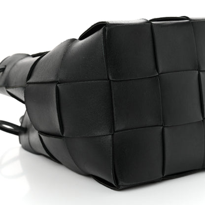 Bottega Veneta Nappa Maxi Intrecciato Cassette Bucket Bag Black 8 of 10