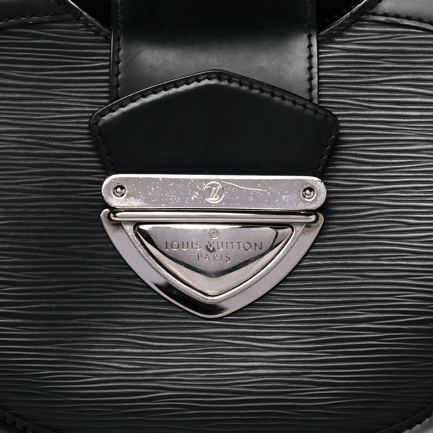 Louis Vuitton Epi Montaigne Sac Black 6 of 11