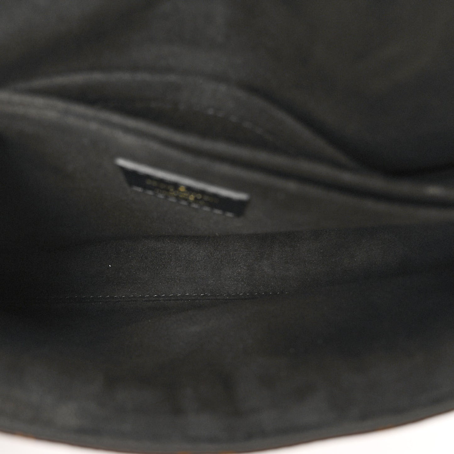 Epi Monogram Saint Michel Black