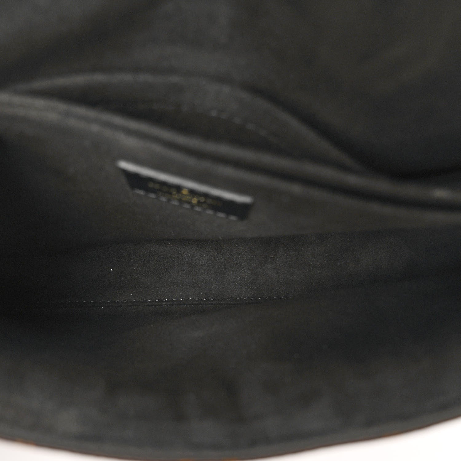 Louis Vuitton Epi Monogram Saint Michel Black 5 of 9