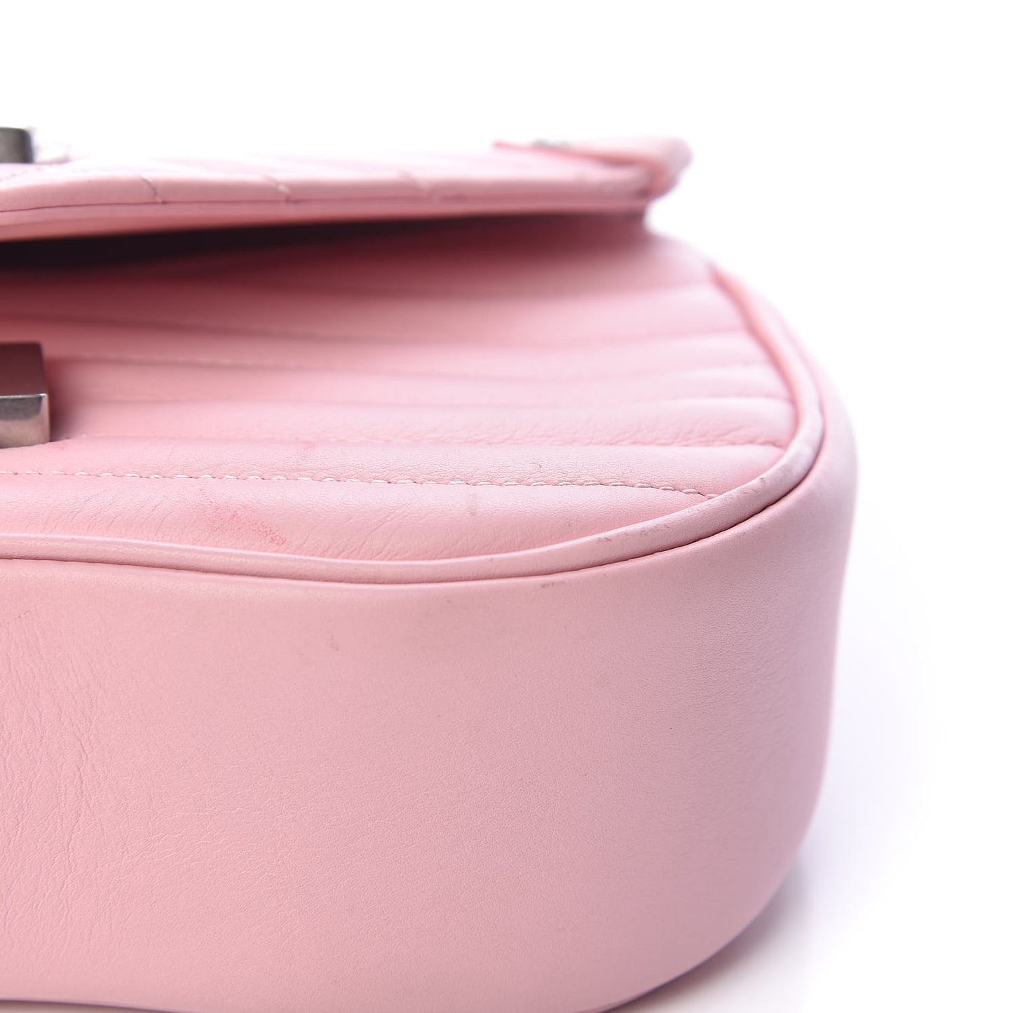 Calfskin New Wave Chain PM Smoothie Pink