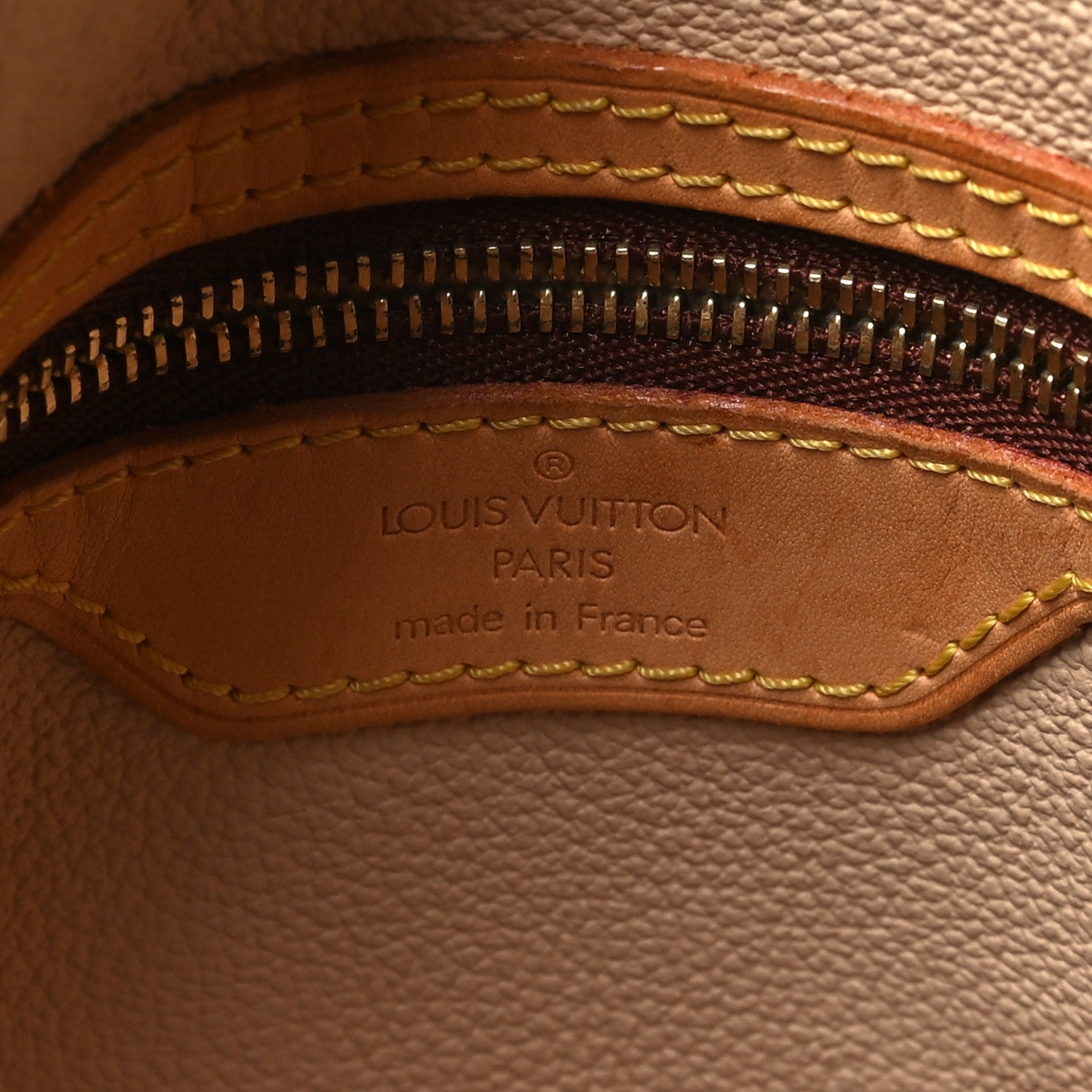 Louis Vuitton Monogram Petit Bucket 23 6 of 9