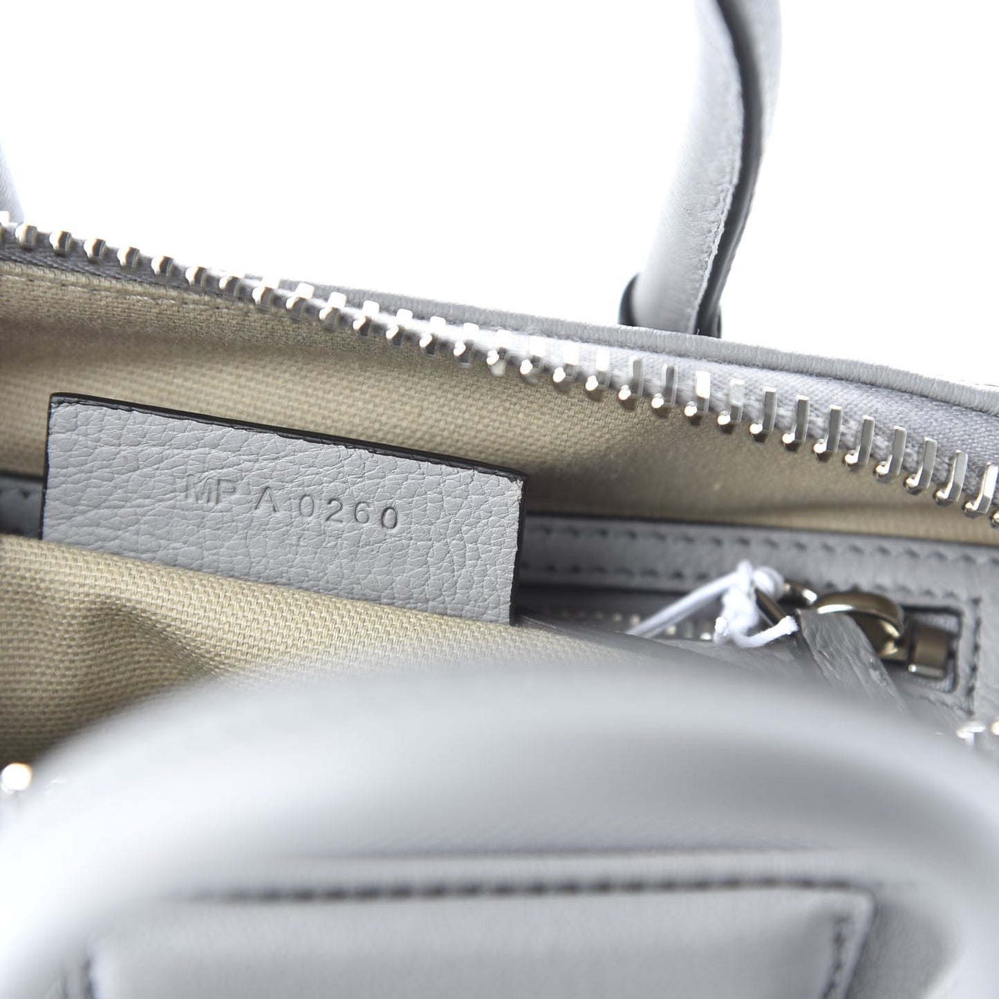 Sugar Goatskin Mini Antigona Pearl Grey