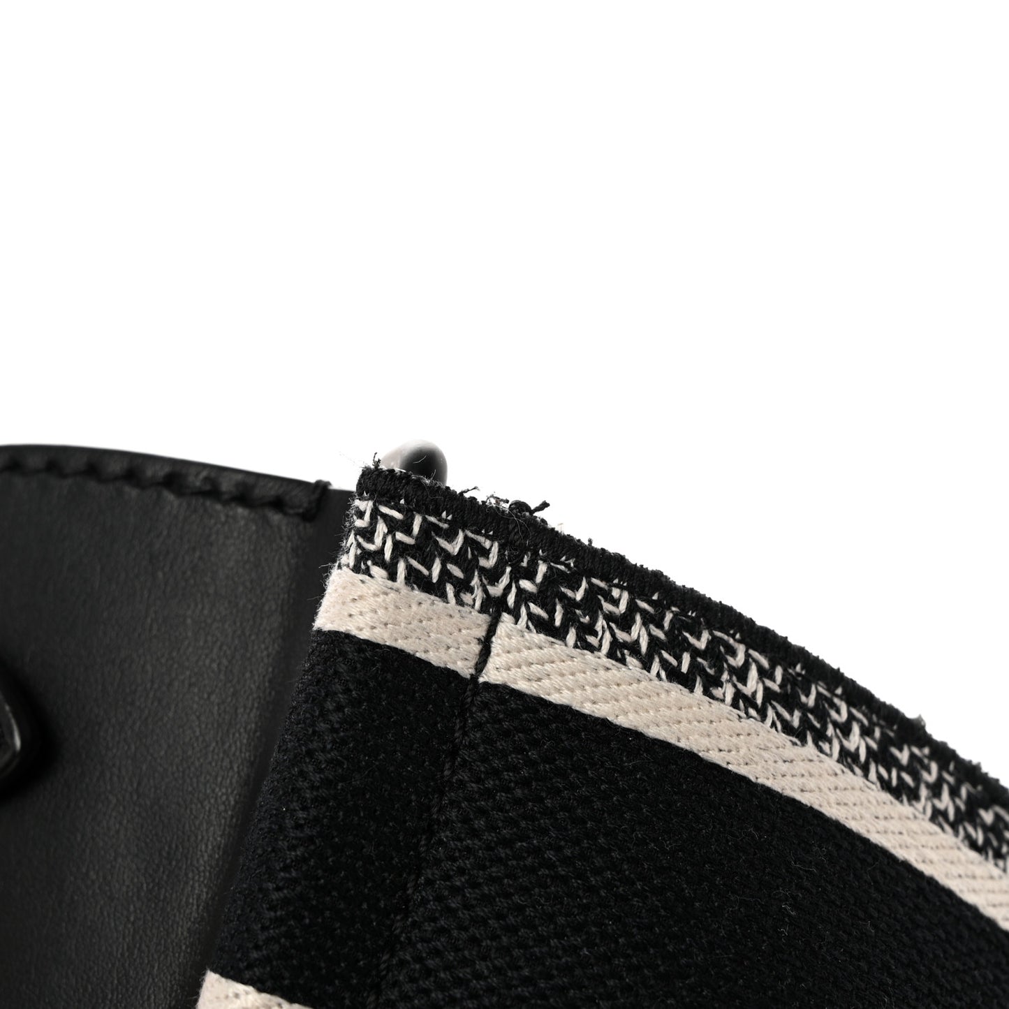 Canvas Embroidered Shoulder Strap Black Ultramatte