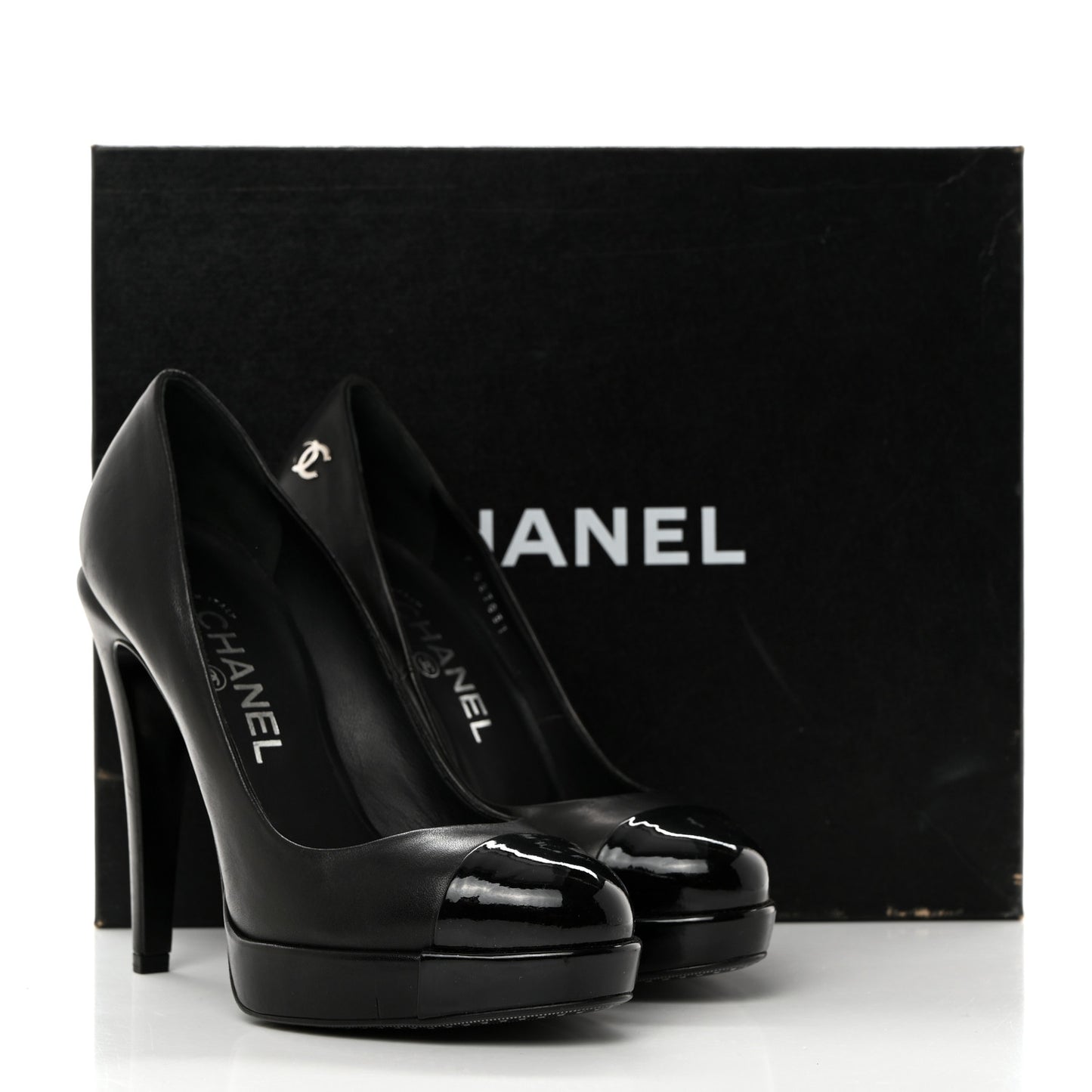 Calfskin Cap Toe CC Pumps 37 Black