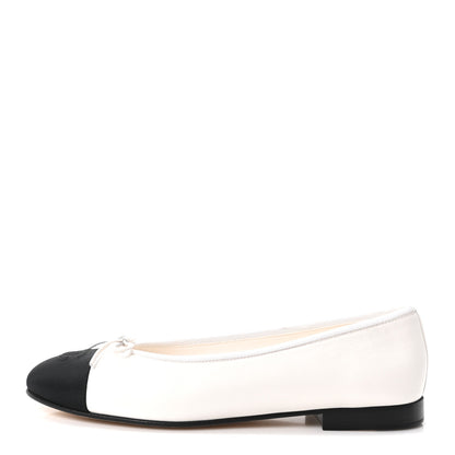 Chanel Calfskin Grosgrain Cap Toe CC Ballerina Flats 39.5 Ivory Black 1 of 10