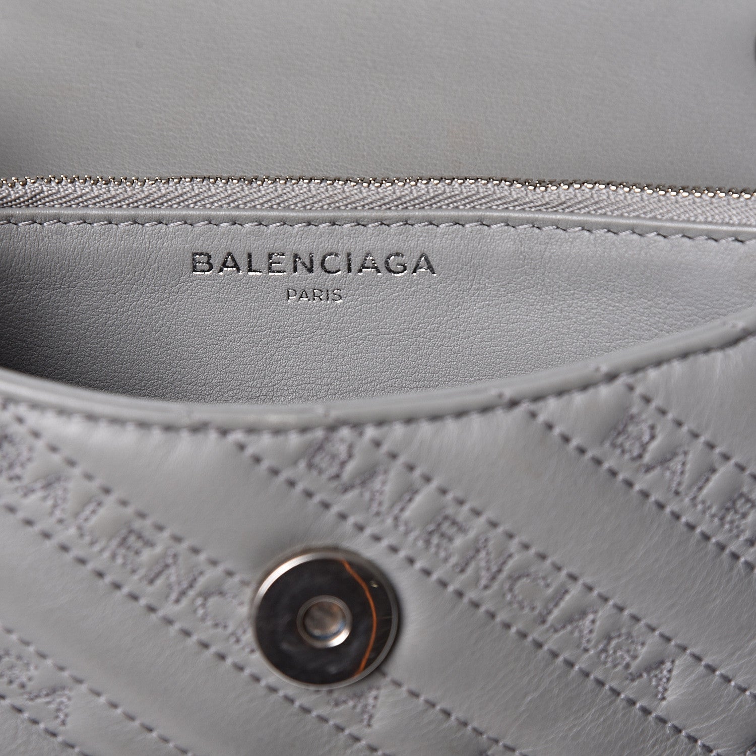 Balenciaga Calfskin Logo Matelasse S BB Round Shoulder Bag Gris Haussmannien 5 of 8