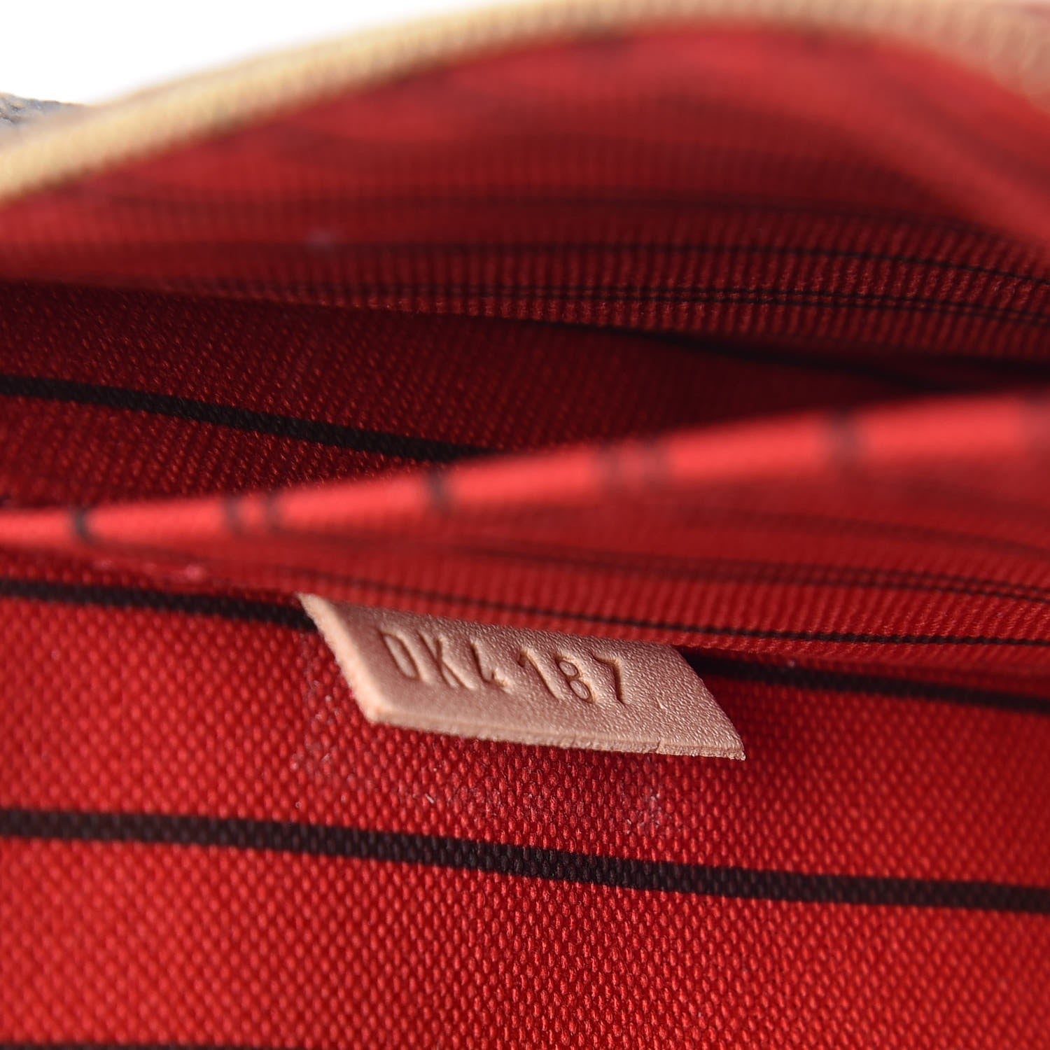 Louis Vuitton Monogram Neverfull MM GM Pochette Cherry 7 of 7