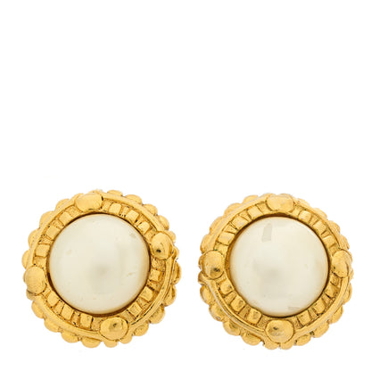 Chanel Pearl Round Clip On Earrings Gold 1 of 4