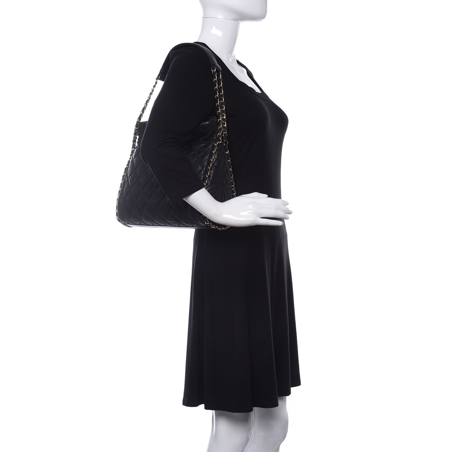 Chanel Calfskin Quilted Medium Chain Me Hobo Black 2 of 10