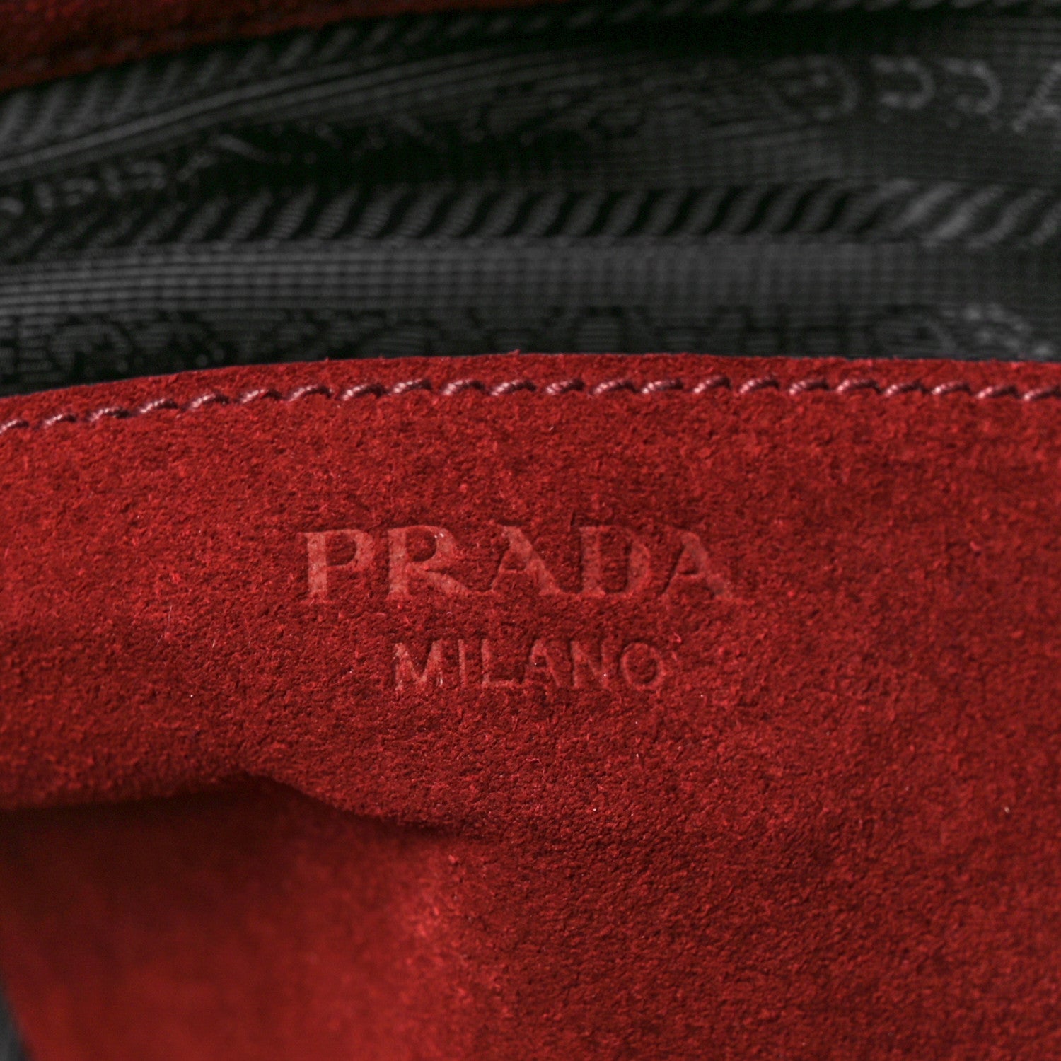 Prada Suede Scamosciato Stitched Small Twin Pocket Tote Porpora 6 of 9