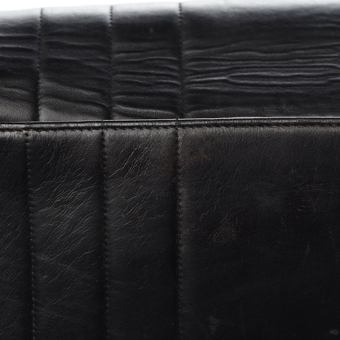 Lambskin Vertical Quilted Medium Single Flap Black