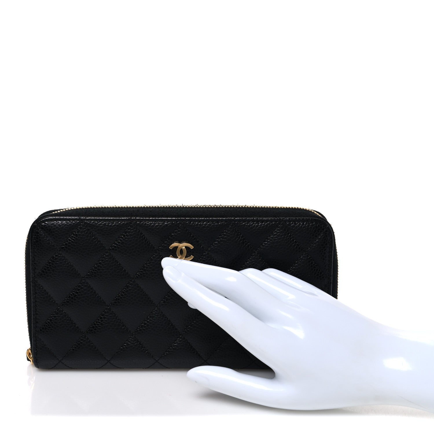 Chanel Caviar Quilted Large Gusset Zip Around Wallet Black 2 of 8