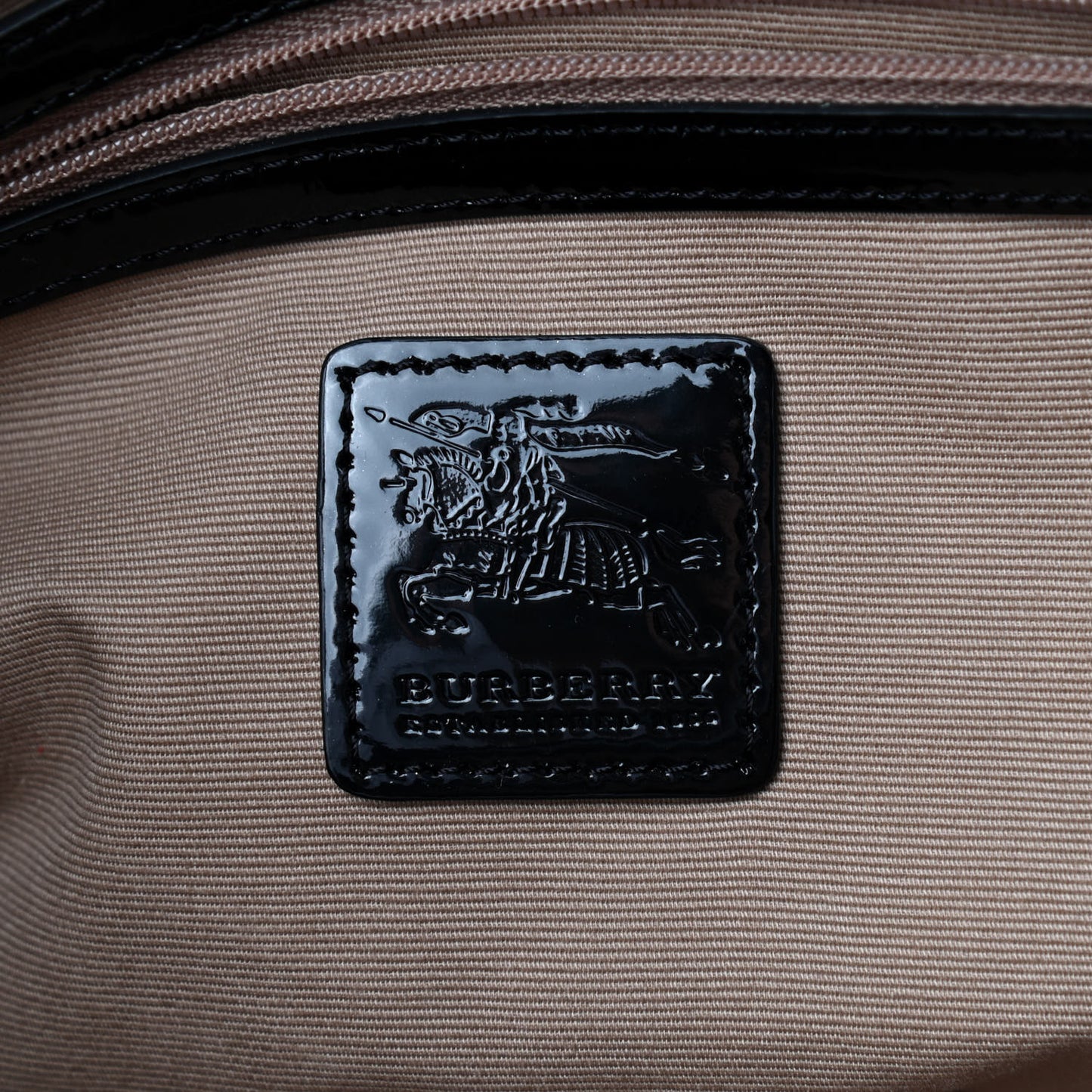 Supernova Check Tote Black