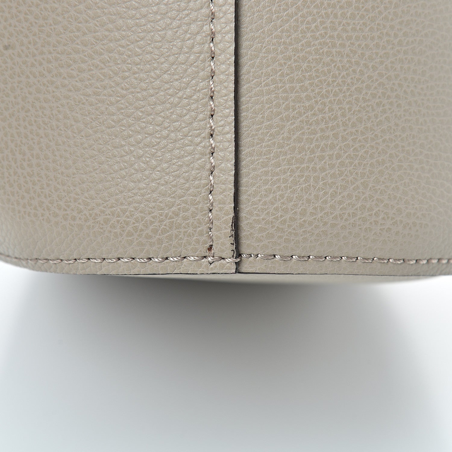 Chloe Smooth Grained Calfskin Medium Aby Tote Motty Grey 10 of 11