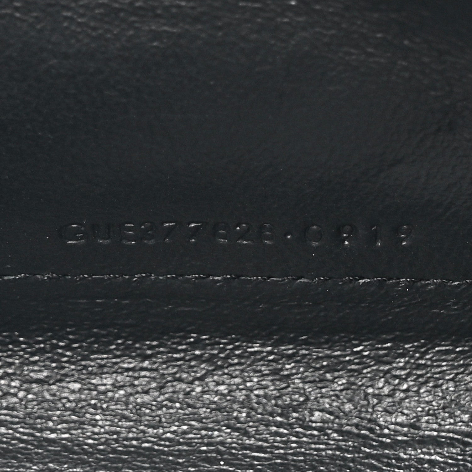 Saint Laurent Metallic Grain De Poudre Matelasse Chevron Monogram Chain Wallet Piombo 8 of 12