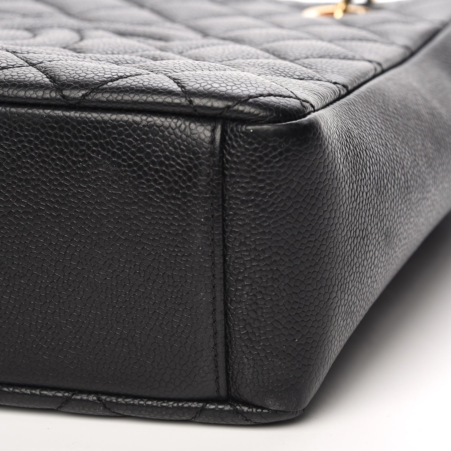 Caviar Quilted Petit Shopping Tote PST Black
